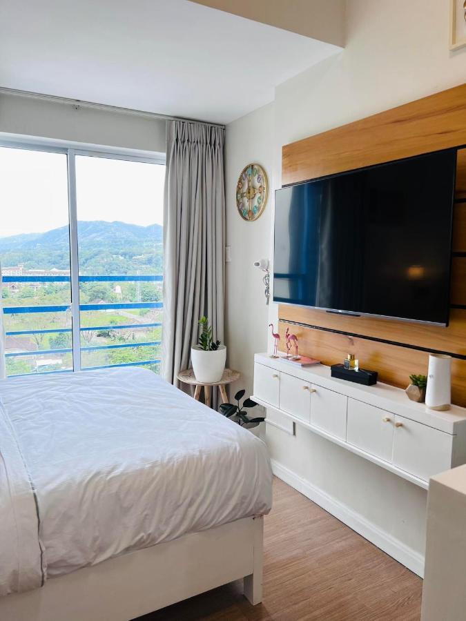 Studio With Mountain View, Near Limketkai Mall In Prime Кагаян-де-Оро Экстерьер фото
